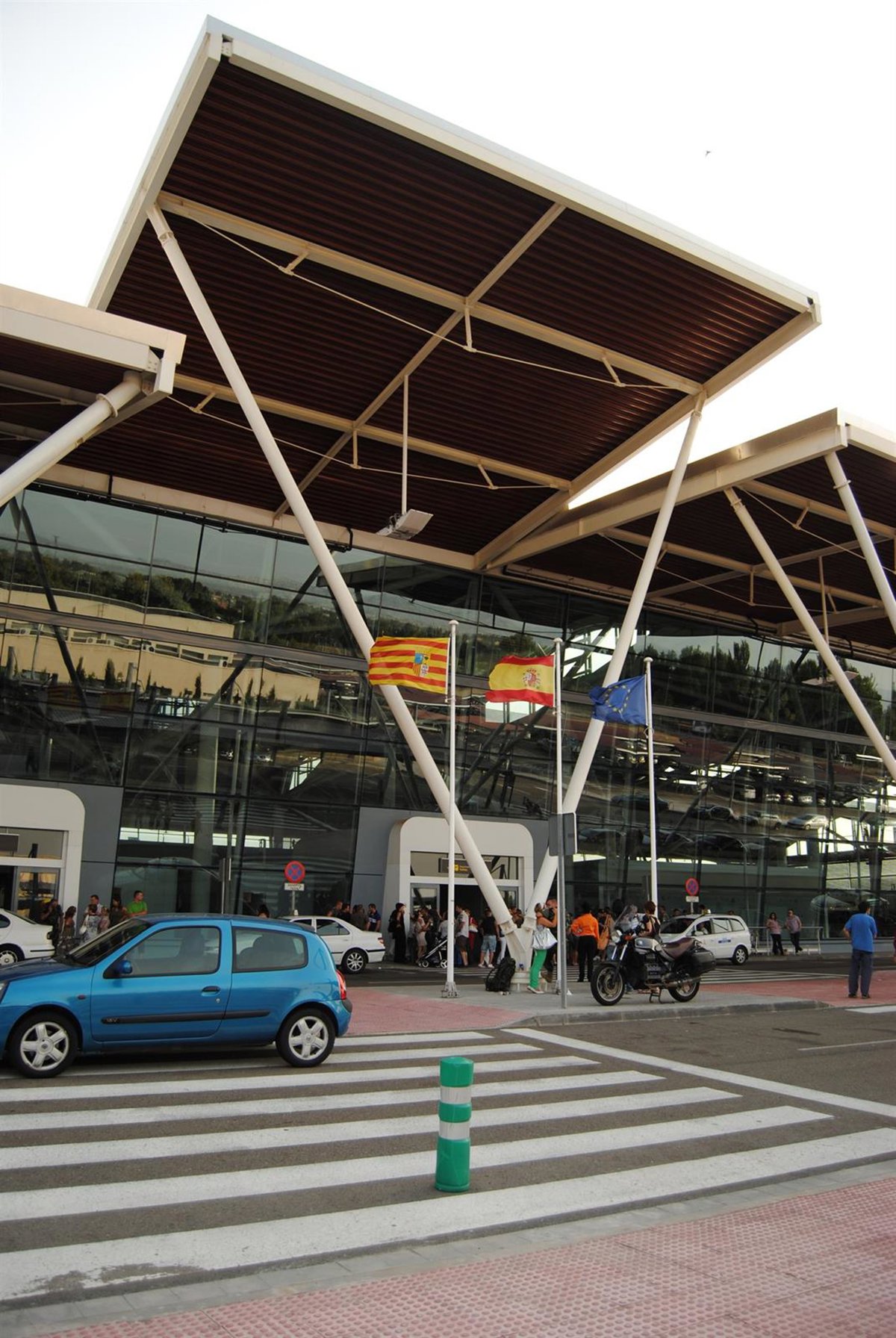 El aeropuerto de Zaragoza registra en el primer trimestre un 31,8 más El aeropuerto de Zaragoza registra en el primer trimestre un 31,8 más