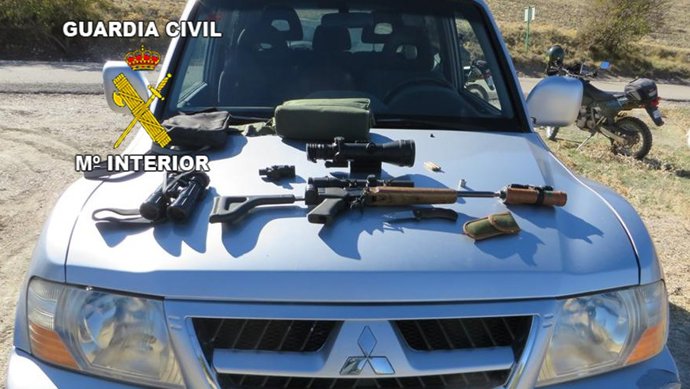Armas intervenidas en un control contra el furtivismo