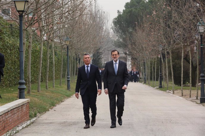 Rajoy recibe a Mauricio Macri en La Moncloa en febrero de 2017