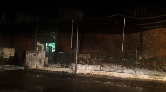 Incendio en una empresa de Rafelbunyol