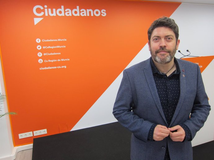 El portavoz regional de Ciudadanos, Miguel Sánchez                
