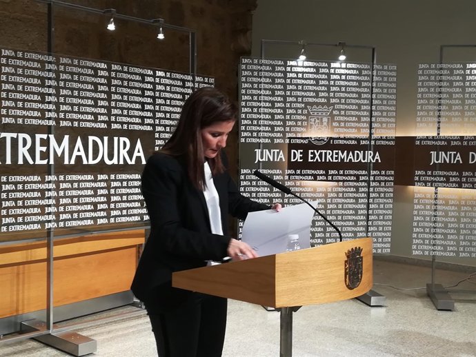 Isabel Gil Rosiña en la rueda de prensa de este martes