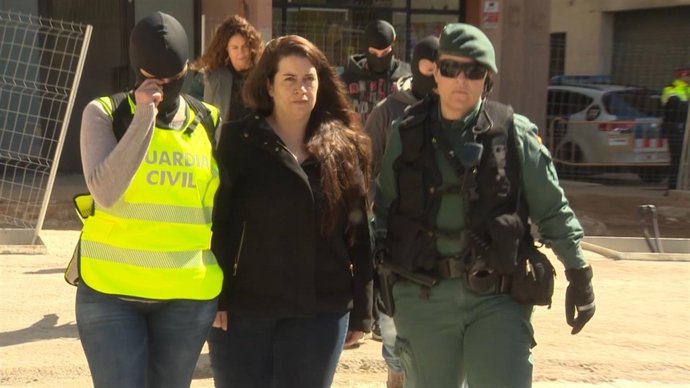 La Guardia Civil detiene  al menos a dos integrantes de los CDR