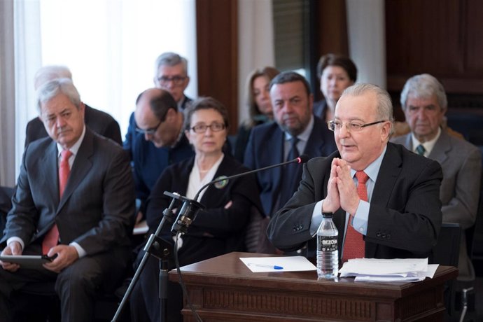 El exconsejero de Empleo Antonio Fernández comparece en el juicio de los ERE