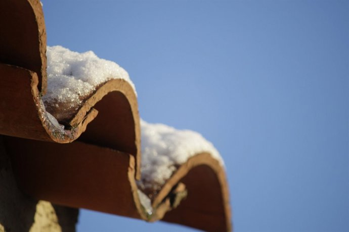 Nieve, frío, hielo, invierno, nevada, tejado