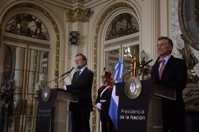 Mariano Rajoy y Mauricio Macri ofrecen una rueda de prensa en Argentina 