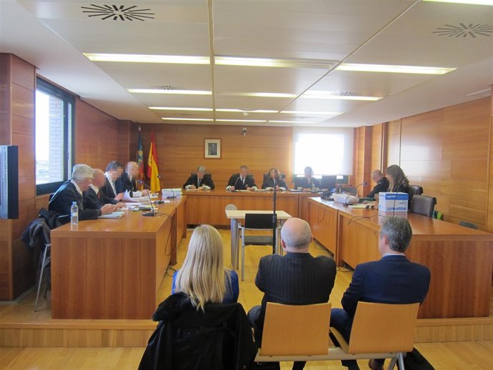 Imagen del interior del juicio            