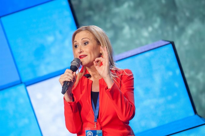 Cristina Cifuentes participa en la Convención del PP