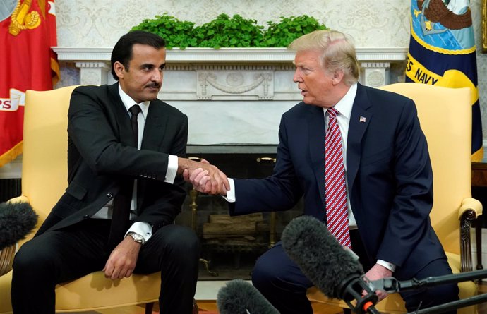 El presidente de EEUU, Donald Trump, recibe al emir de Qatar