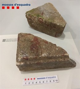 Piedras usadas en la agresión a una persona en Barcelona