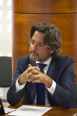 Gustavo Matos, diputado socialista