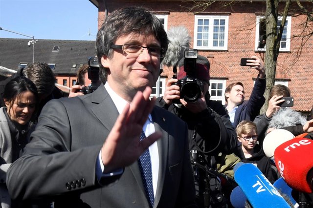 Carles Puigdemont a la salida de la cárcel en Alemania