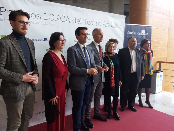 Autoridades, antes de la entrega de los Premios Lorca 2018