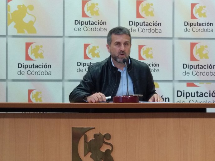Francisco Ángel Sánchez, en rueda de prensa