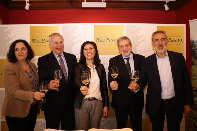 Máis Fotografías: As Axudas Para Reestruturación E Reconversión Do Viñedo Public