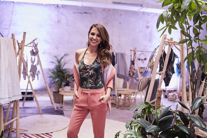 PAULA ECHEVARRÍA EMBAJADORA DE ETAM, FOTO ETAM