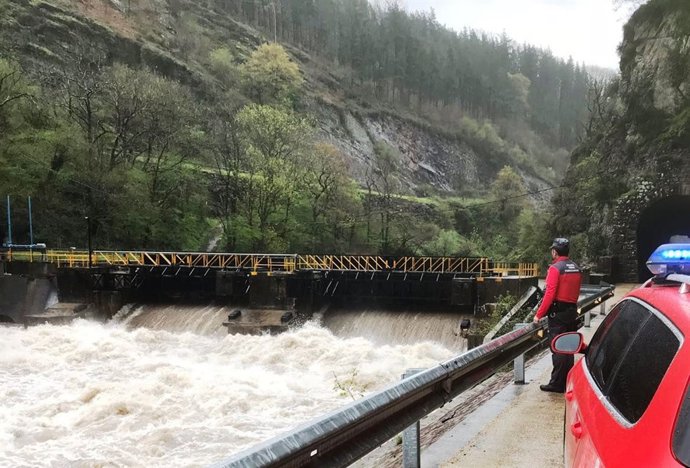 Presa del río Bidasoa en Santesteban