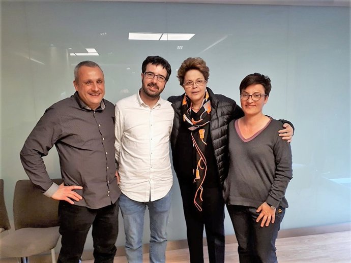 L'expta. Dilma Rousseff, líder d'ICV Marta Ribas i altres membres del partit