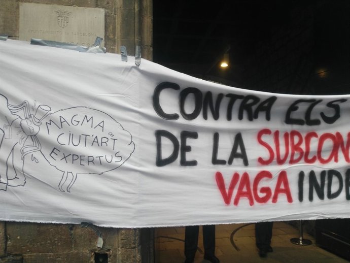 Piquets davant el Museu Picasso