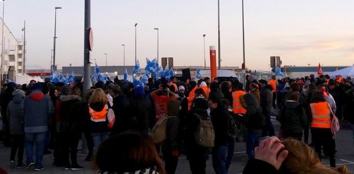 Seguimiento de la huelga de Amazon en San Fernando de Henares