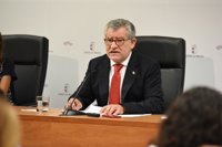 Felpeto resalta el "buen ambiente" con UCLM y destaca que el acuerdo alcanzado servirá para "no paralizar su oferta"