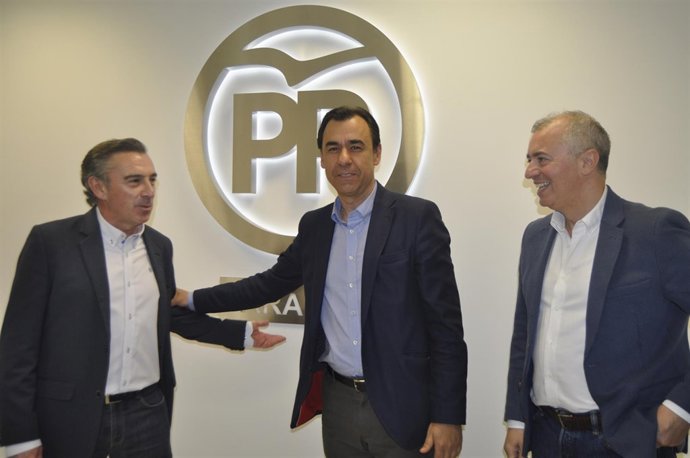 Fernando Martínez-Maíllo, Luis María Beamonte y Javier Campoy (PP).