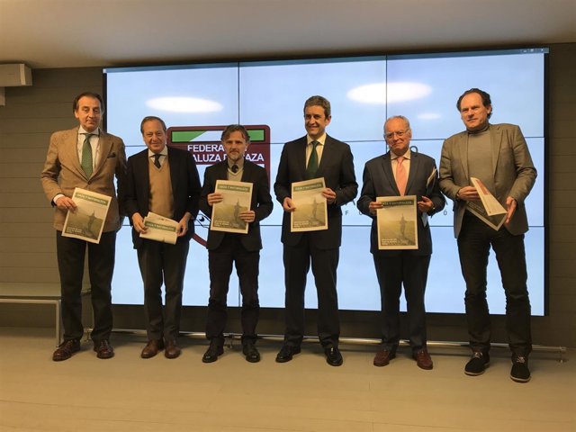 José Fiscal acude a la presentación de revista 'Caza y Naturaleza'