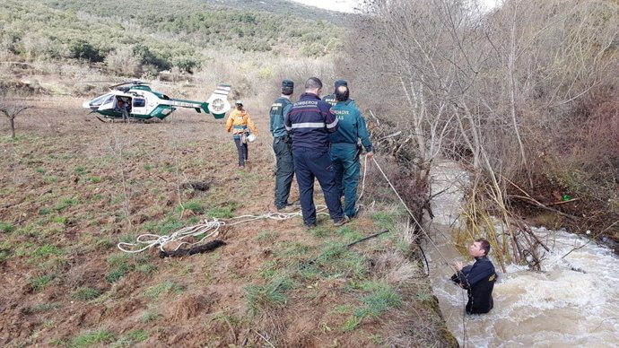 Operativo de búsqueda del pastor de Codos fallecido por la crecida del río Grío