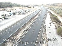 La A-92 ha permanecido cortada en el Puerto de la Mora (Granada) durante más de tres horas tras la importante nevada