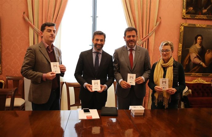 Presentación de la actividad de la caseta para turistas de la Feria de Abril