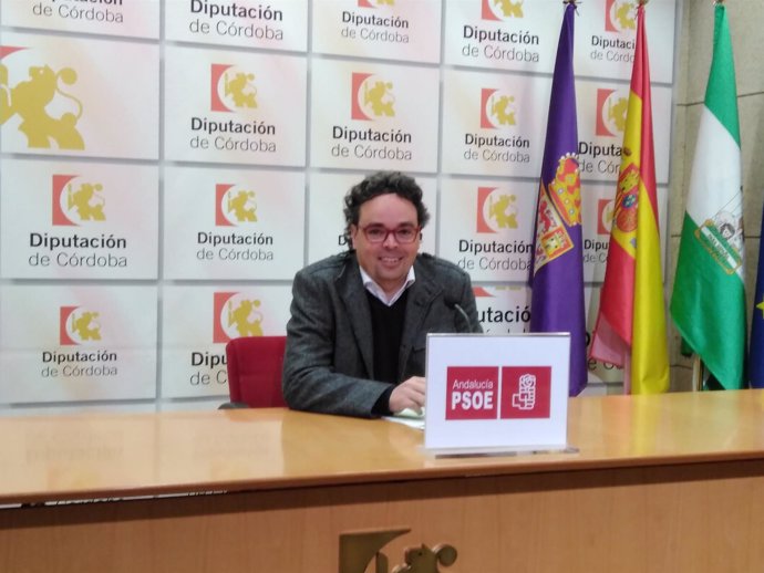 El viceportavoz del PSOE en la Diputación de Córdoba, Antonio Rojas