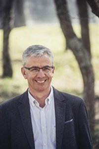 Emilio Fernández, candidato a rector de la UVigo pide más cooperación y menos "competencia" entre universidades gallegas