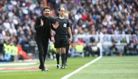 Simeone: "Fernando Torres es un icono del club"