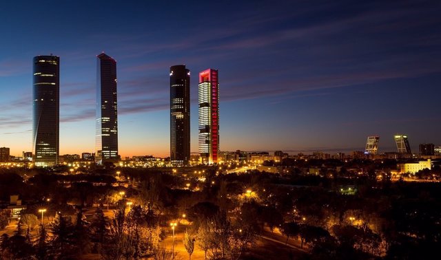Foto de recurso de las cuatro torres de Madrid
