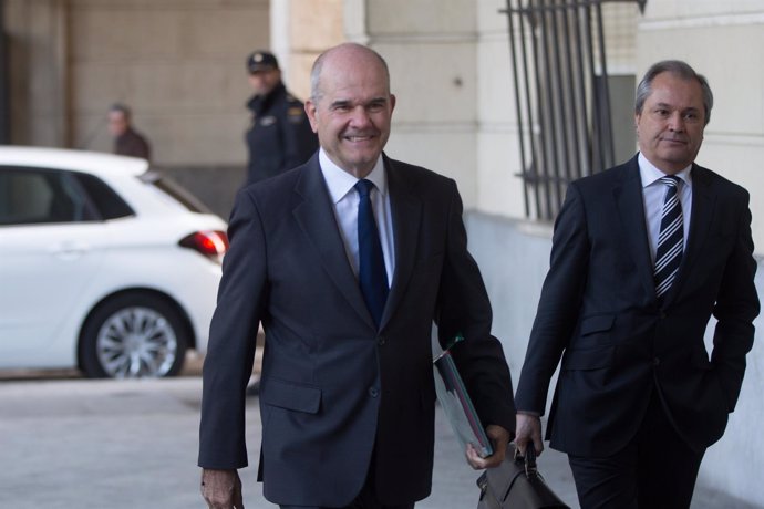 El expresidente andaluz Manuel Chaves llega a declarar en el juicio de los ERE