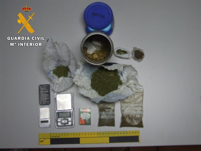 Droga incautada al detenido de Ávila 16-4-2018