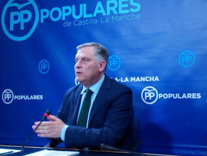 Cañizares en rueda de prensa