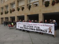 Coordinadora Riojana por las Pensiones Públicas se concentra por "pensiones dignas" y a cargo del Estado