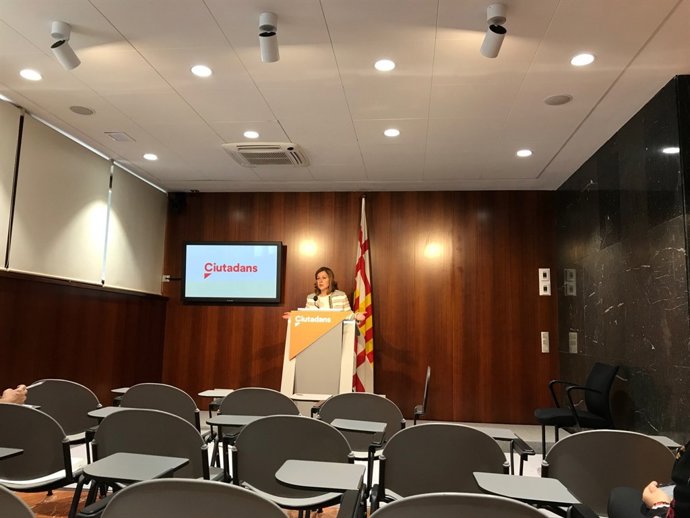 Carina Mejías (Cs)