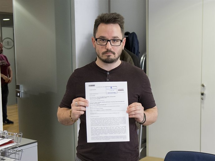 El diputado Carlos Saura registra la PNL sobre Falciani