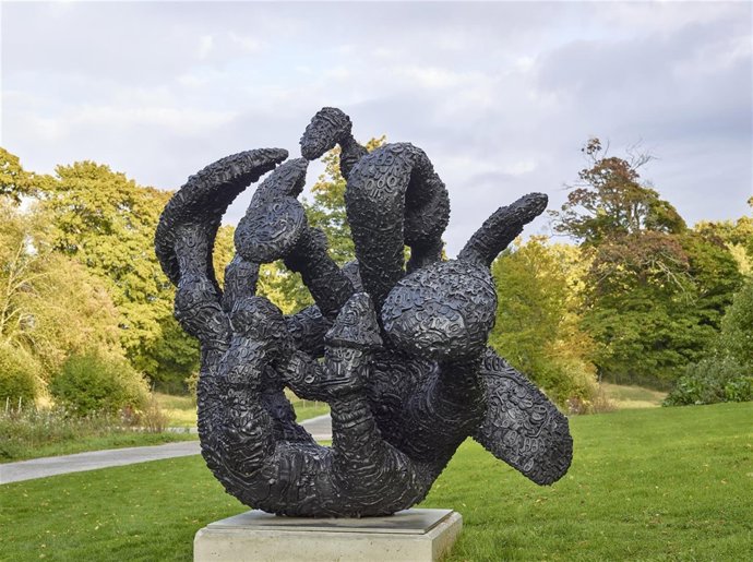 La escultura de Tony Cragg 'Manipulations'