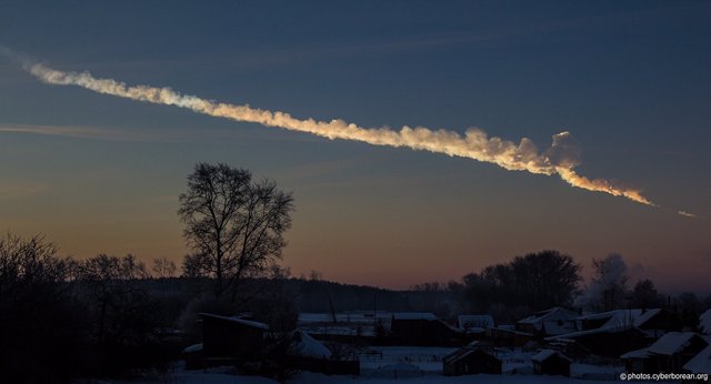 Estela de resto del meteoroide de Cheliabinsk