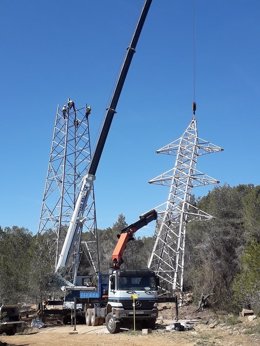 Construcción de una nueva línea de Endesa en el Baix Penedès