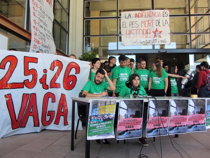 Roda de premsa d'estudiants de la UAB