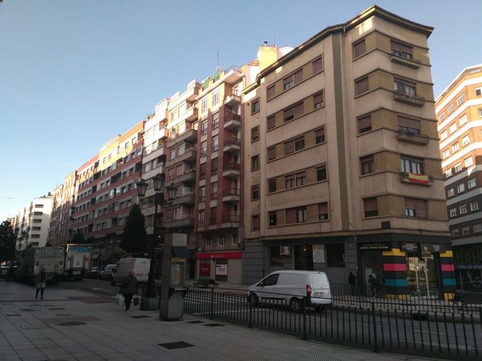Bloc de pisos - Arxiu