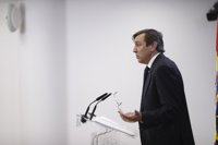 Hernando, sobre el máster de Cifuentes: "Si se ha cometido alguna ilegalidad ha sido la universidad, no la presidenta"