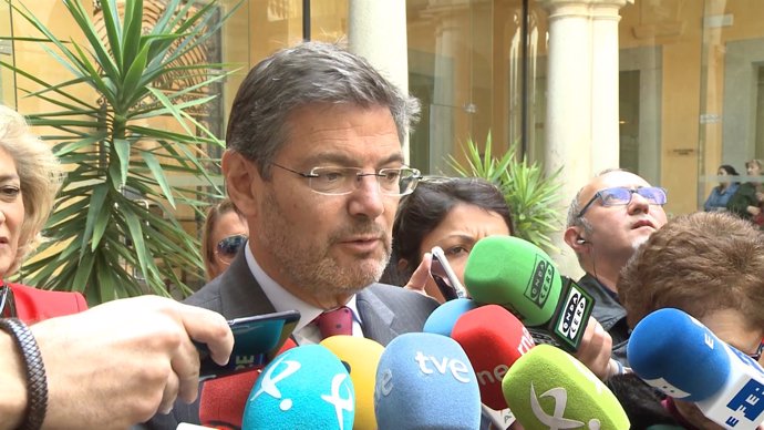 Catalá acude en un encuentro en el Tribunal Superior de Justicia de Extremadura