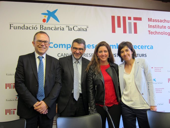 Josep Samitir, Àngel Font, Mercedes Balcells y Alexandra Muñoz 