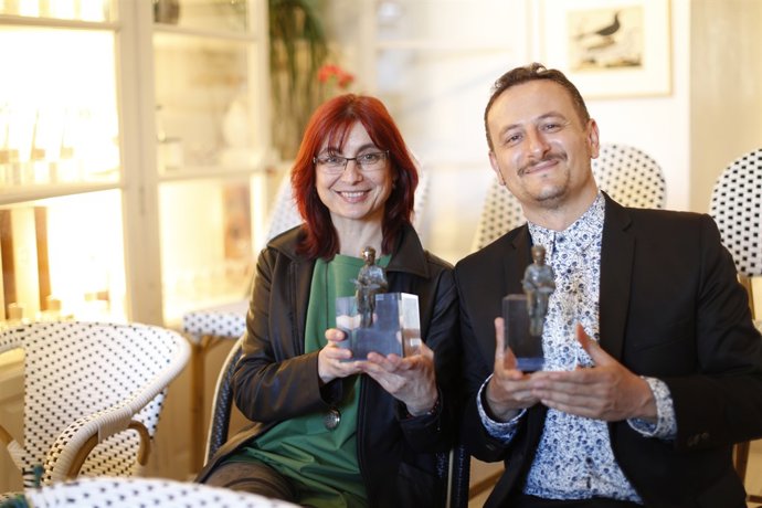 Mónica Rodríguez y David Peña, ganadores Premios SM