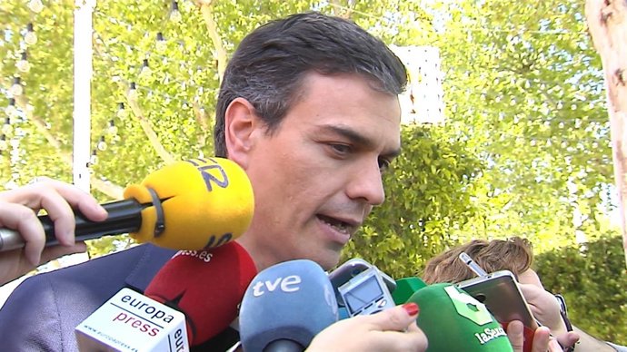 Sánchez ha acudido a la feria de Abril en Sevilla